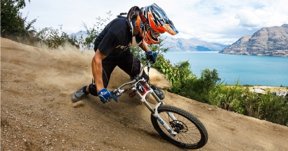 famous mountain bikers