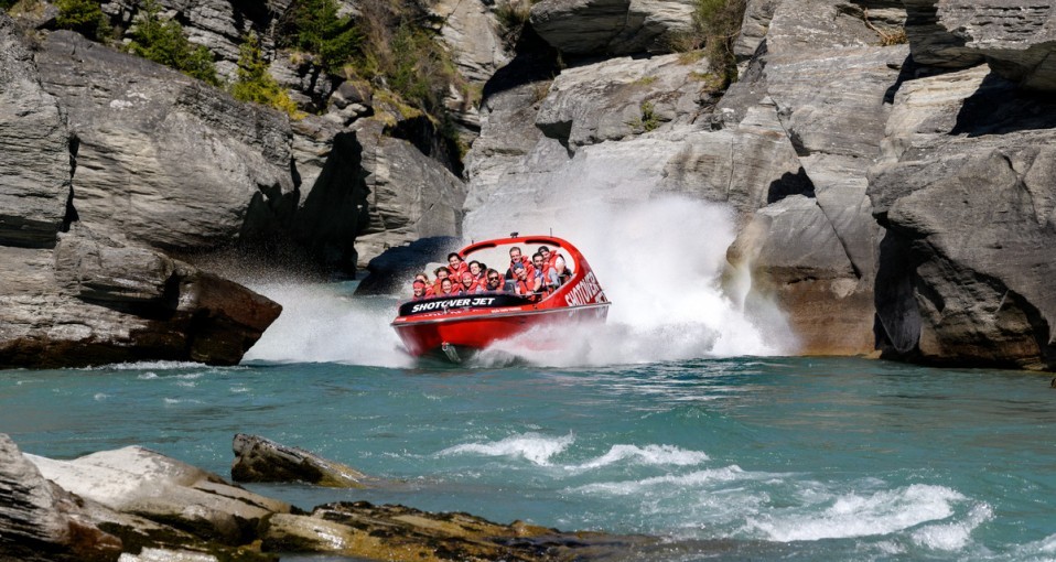 whirlpool jet boat tours queenstown photos